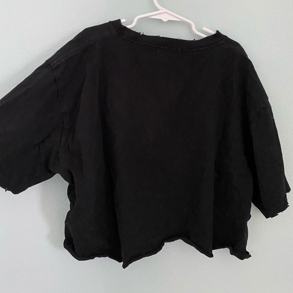 Top - Picture 2 of 3